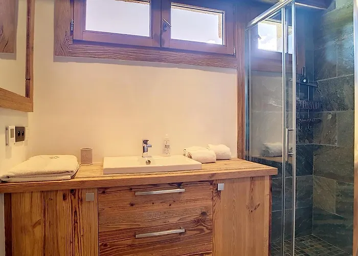 Riante Colline Edelweiss - Proche Centre 3 Chambres- Balcon Apartmán